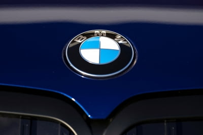 “어차피 1위는 벤츠” 공식 깨지나…BMW의 무서운 질주