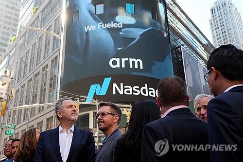 英 반도체업체 Arm 상장 2일차 하락…시총 80조원대 유지(종합)