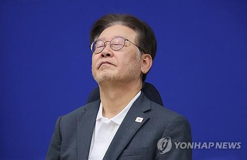 이재명 병원 실려간 날 구속영장…검찰 '증거인멸 우려' 방점