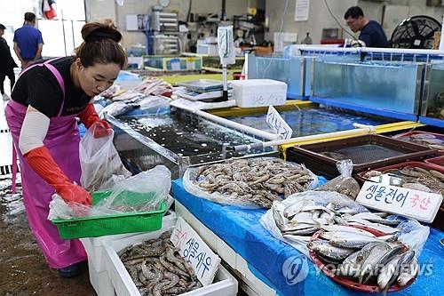 경남 여행하며 수산물 많이 드세요…도·야놀자 협약