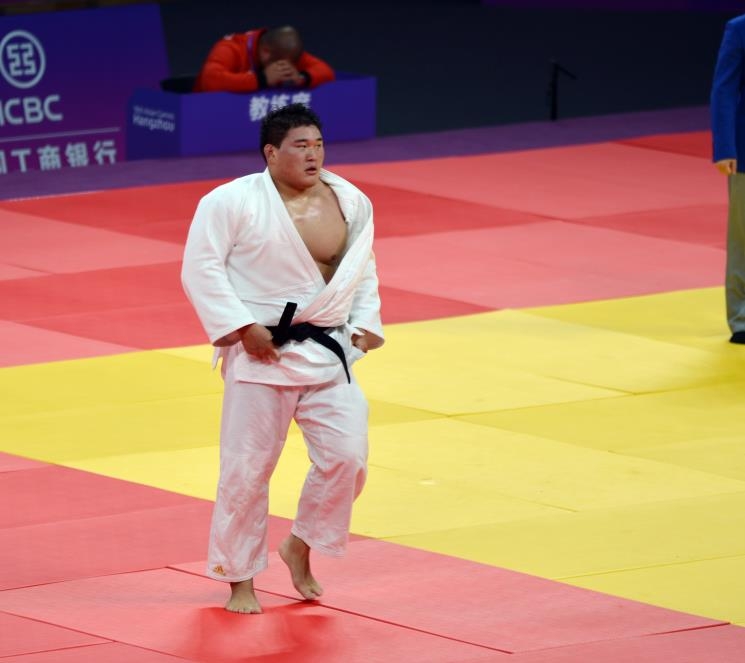 [아시안게임] 유도 김민종, 세계랭킹 1위에 패배…동메달 결정전으로