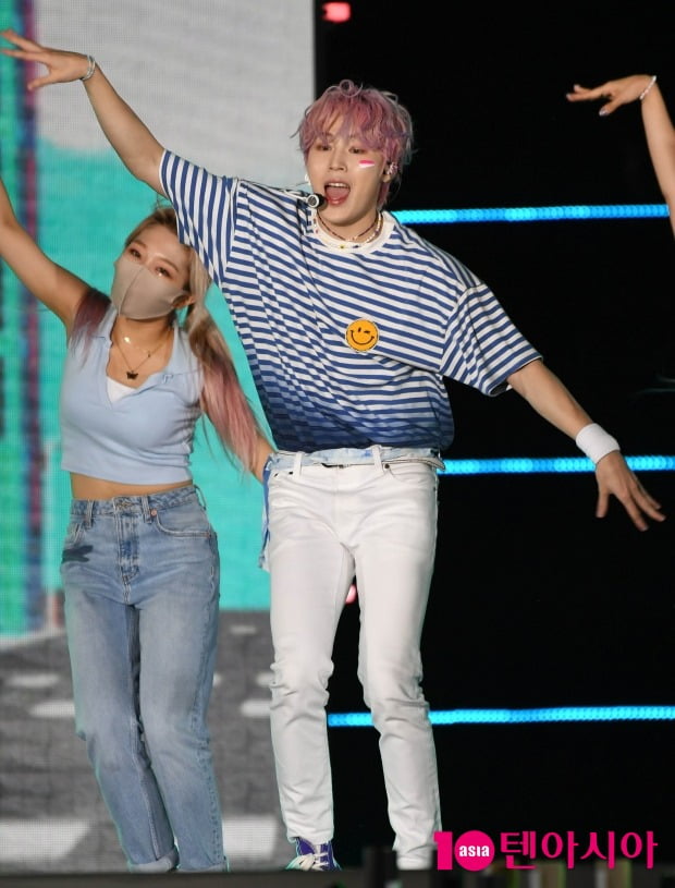 Ha Sung-woon, No. 1 male singer who seems to be good at singing children's songs