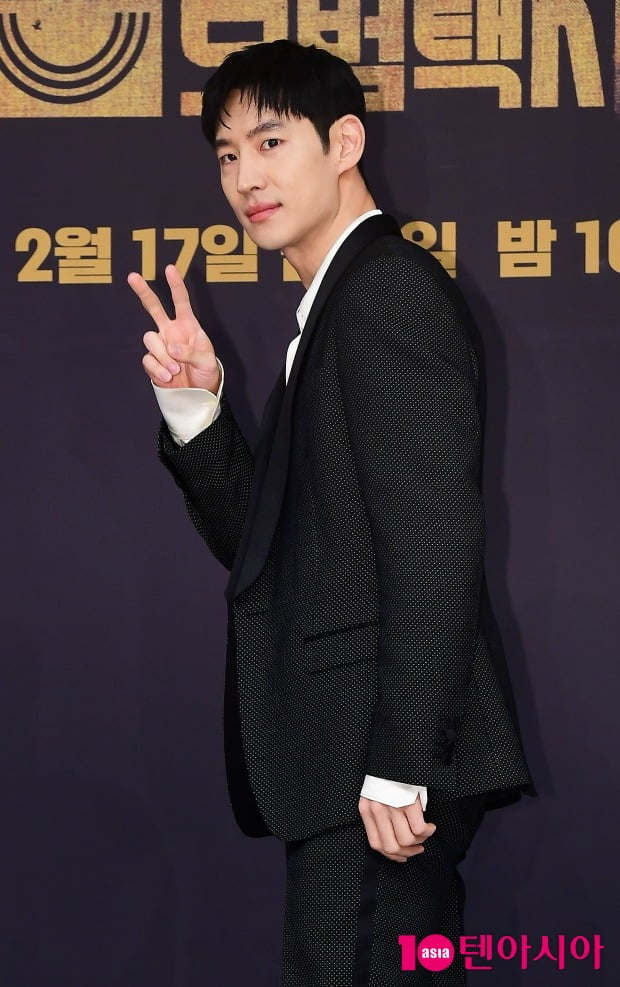 Lee Je-hoon's 'Model Taxi 2', if this momentum continues, 'Model Taxi 3' is possible