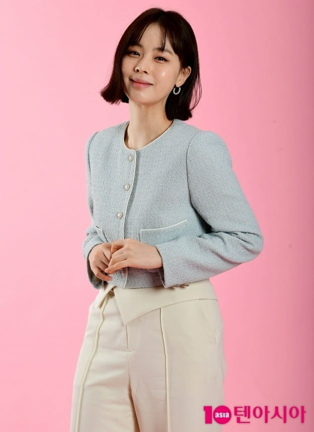 Choi Yun-ra, “I want to play an extreme villain like Yeonjin.”