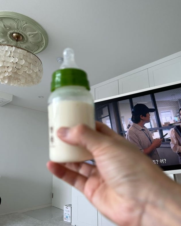 Gyeongmalgeum, son who refuses bottle, hard working mom
