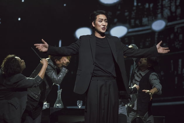 Park Hae-soo, who won 'Faust', "Why did Son Seok-gu return to the stage?"