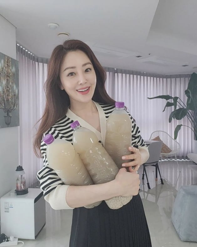 Oh Na-ra and Yeom Jeong-ah are ‘surprised’ by the taste of sikhye made by themselves