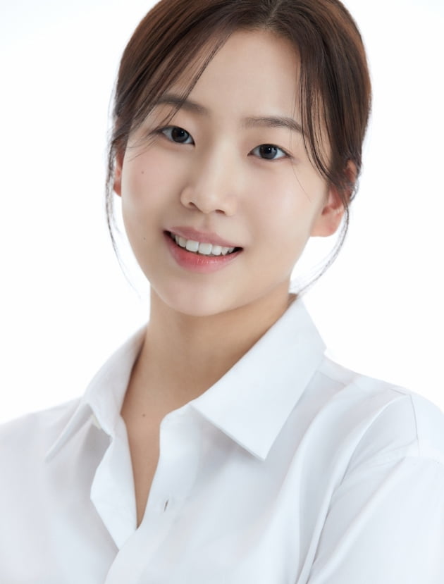 ‘Doctor Cha Jeong-sook’ So-arin, neat and elegant face