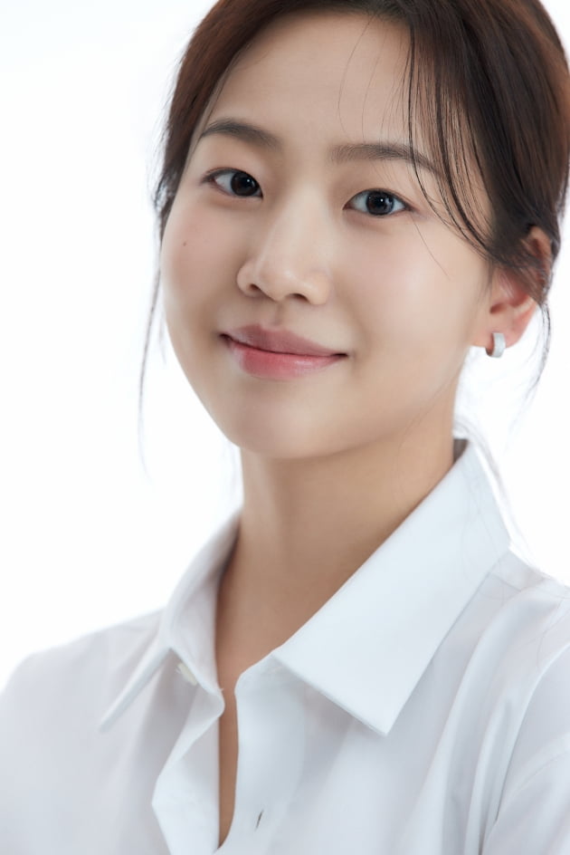 ‘Doctor Cha Jeong-sook’ So-arin, neat and elegant face