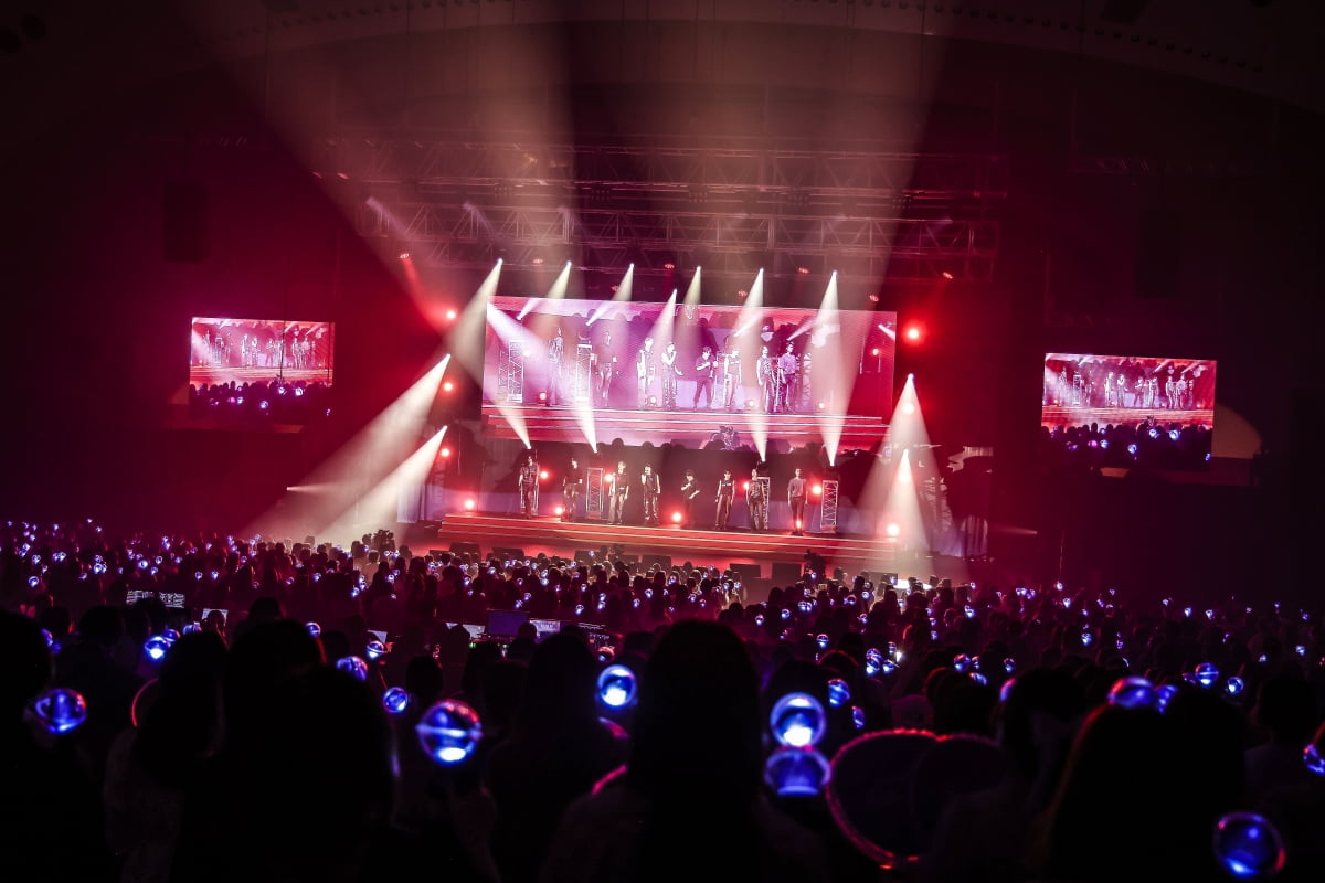 Group Pentagon successfully completes solo concert in Japan