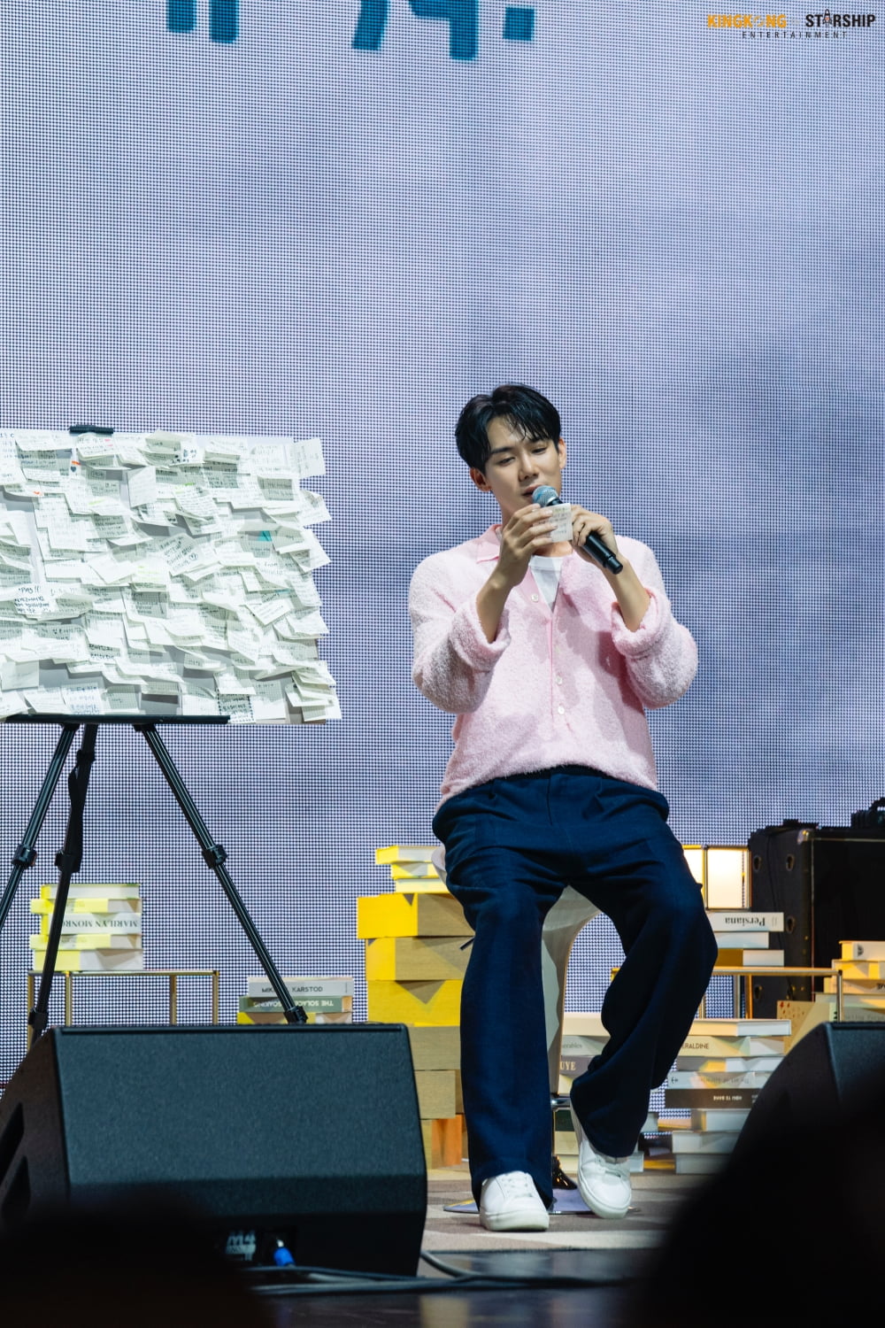 Yoo Yeon-seok, Mido and Parasol support fire at 20th anniversary fan meeting