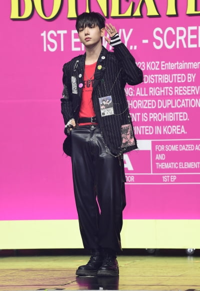 [TEN포토] 보이넥스트도어 명재현 '섹시한 눈빛'
