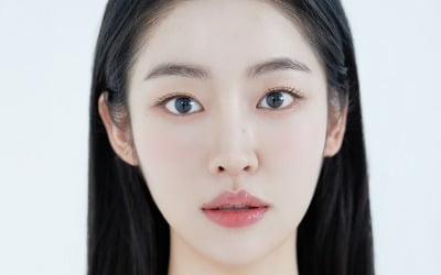 [공식]'더 글로리' 어린 최혜정 役 송지우, 블레이드 엔터와 전속계약…이규한과 한솥밥