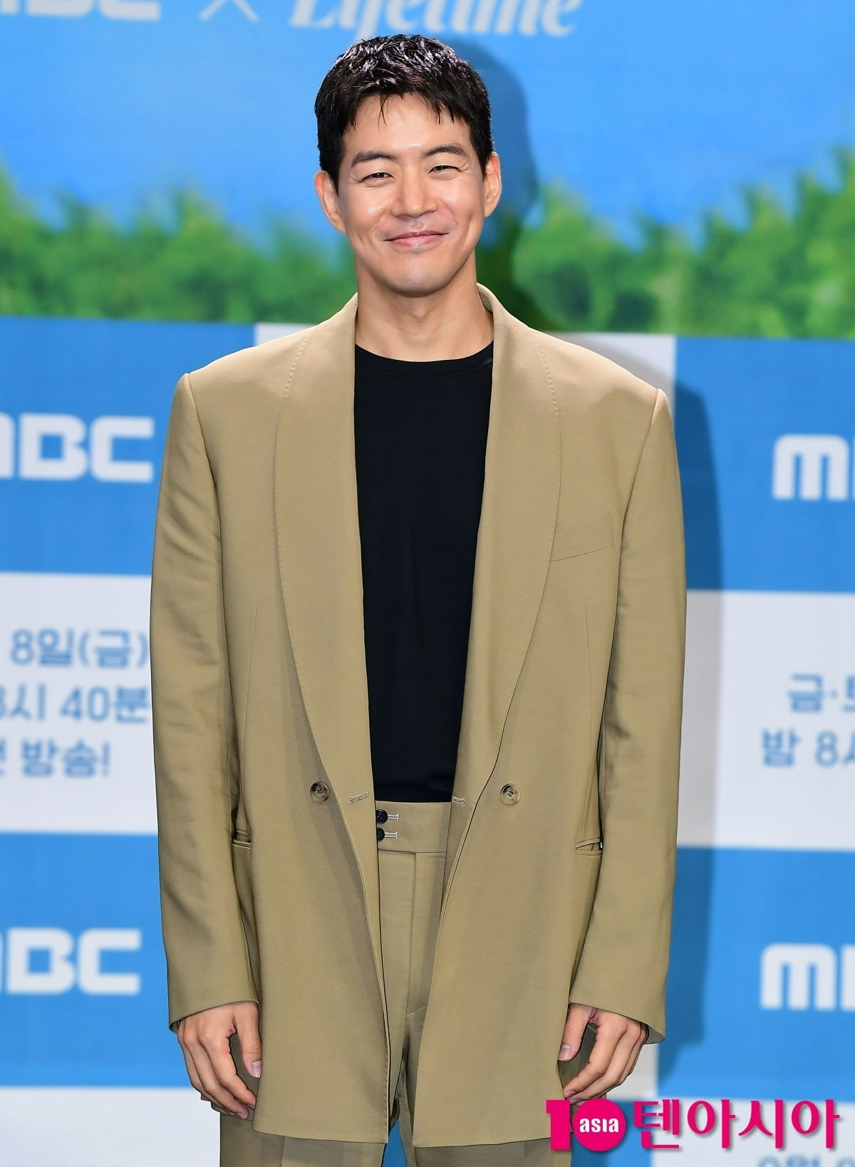 Lee Sang-yoon "I thought Kim Nam-gil was cool, but he's humane"