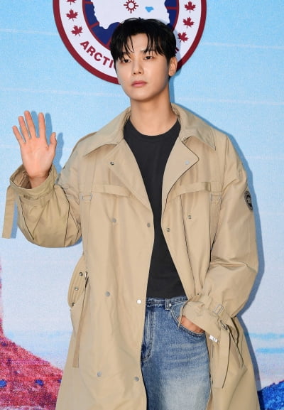 [TEN포토] 강민혁 '순정만화 주인공처럼'