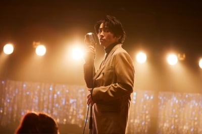 미야케 켄, 30년 몸담은 쟈니스 떠나 새 싱글 "자유롭게 노래·춤 하고파"