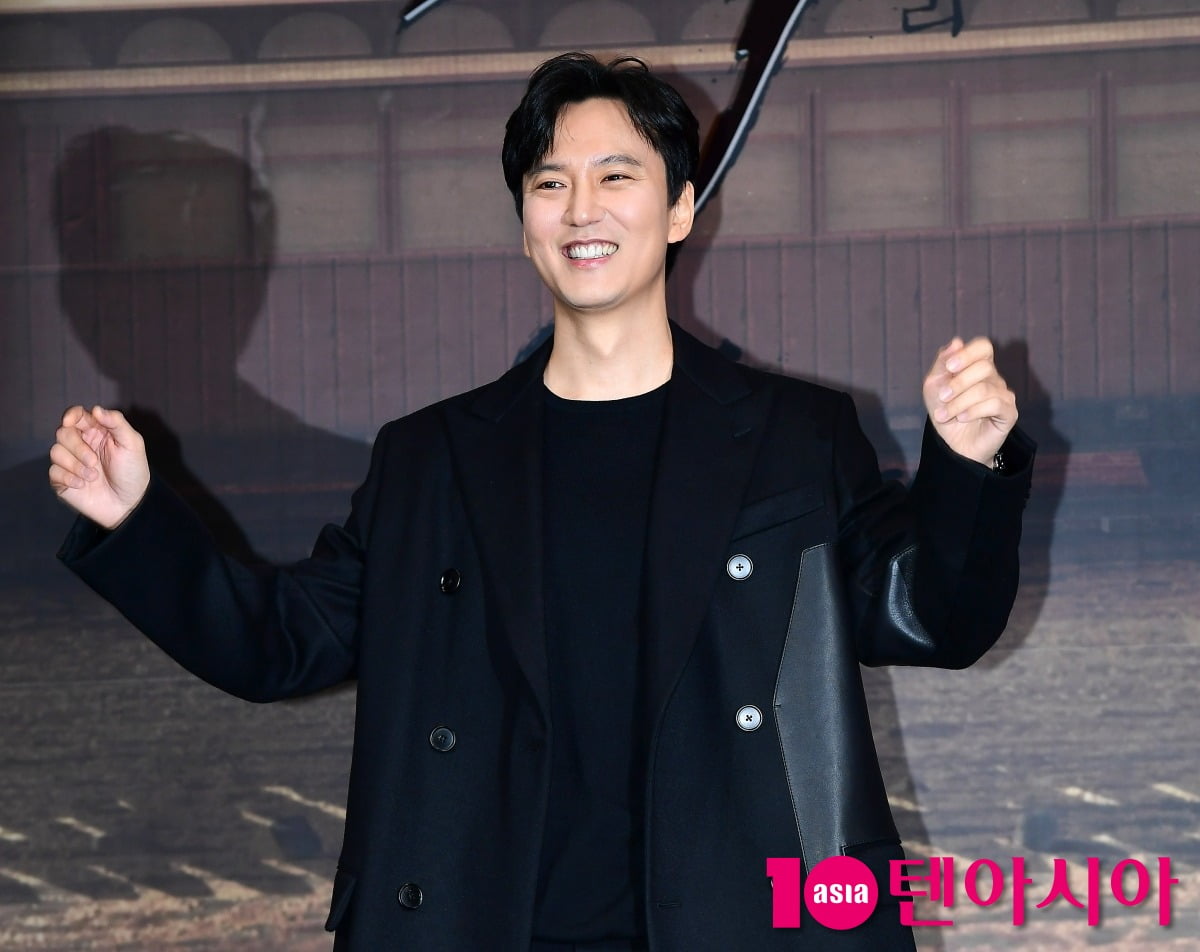 Kim Nam-gil “Jung Woo-sung, even if you try to avoid it, you can’t avoid it”