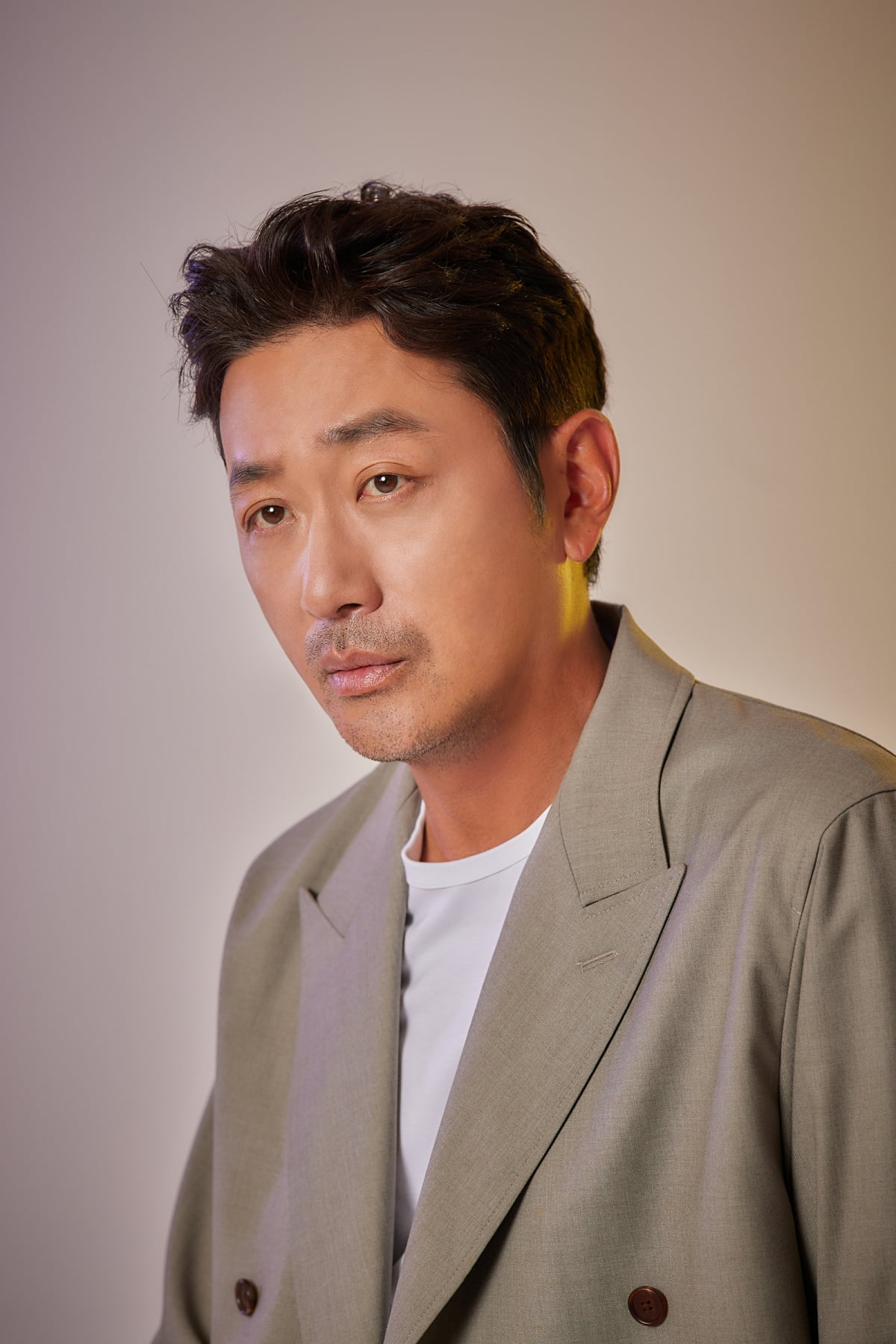 Ha Jung-woo, "I tore my knee cartilage while filming 'Baekdu Mountain,' finished rehabilitation"