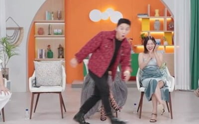 '돌싱글즈4' 사각지대서 19금 애정 행각 포착…한껏 상기된 얼굴 "만족도 높아"