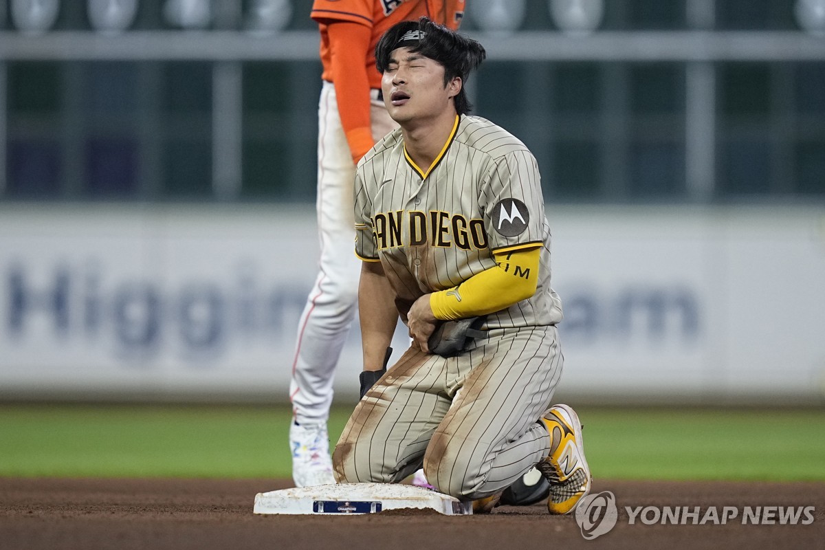 김하성, MLB 개인 한 경기 최다 타이 3도루…멀티히트에 2타점