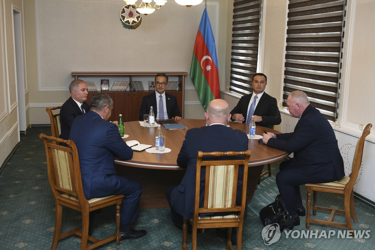 아제르·아르메니아 자치세력, 협상 타결 못해…"곧 다시 회담"