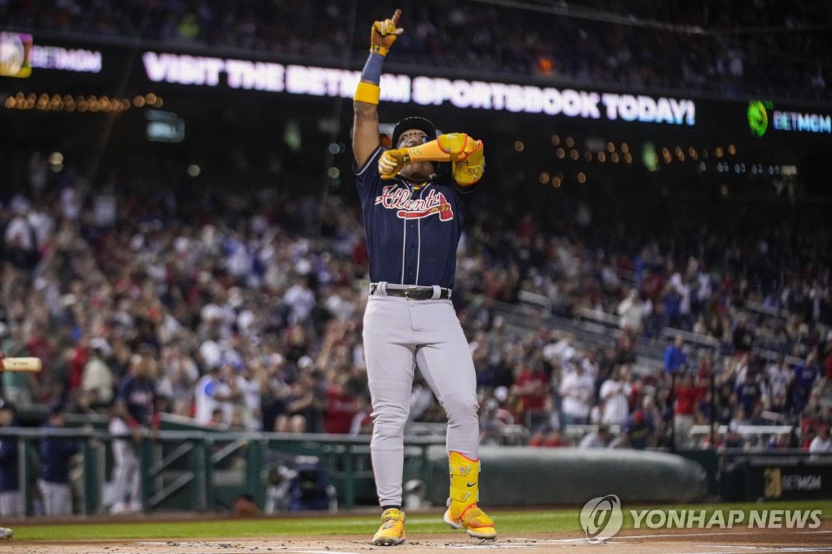 애틀랜타 아쿠냐 주니어, MLB 첫 40홈런-60도루 달성