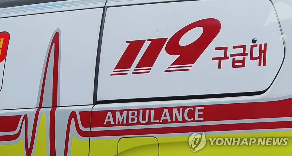 인천 지하차도서 광역버스-트럭 추돌사고…28명 부상