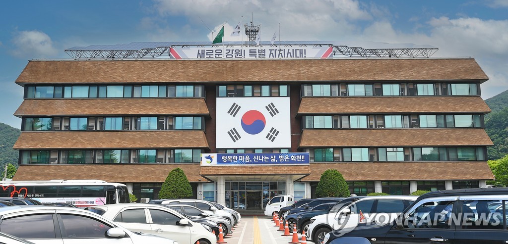 화천군 외국인 계절근로자 근로자 체류연장·재입국 요청 잇따라