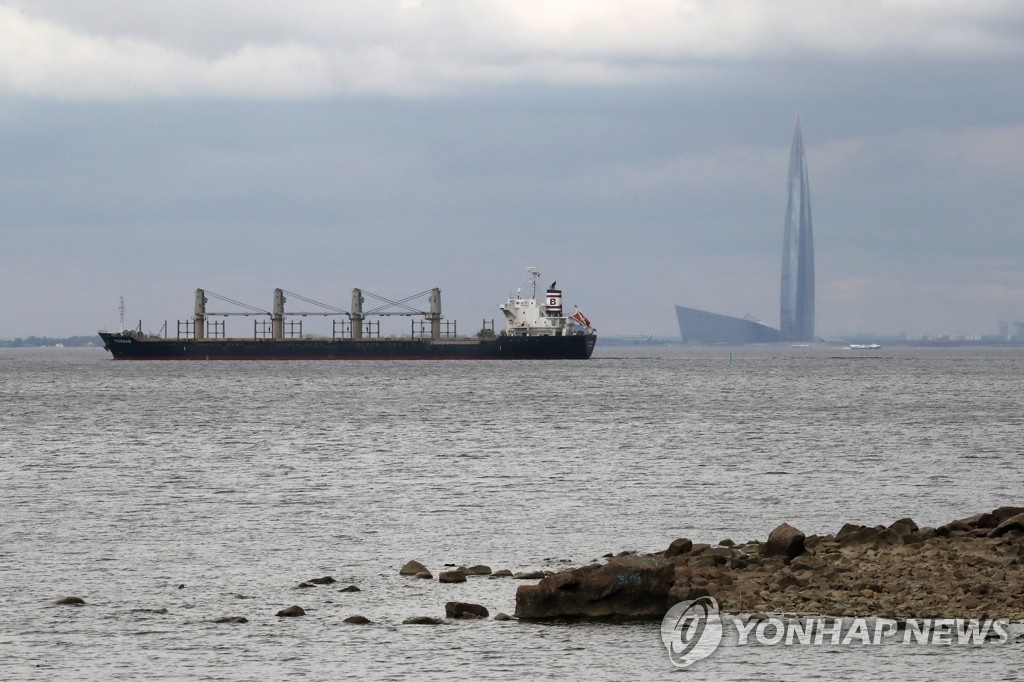 G7 비웃는 러 원유…국제유가 고공행진에 상한제 '유명무실'