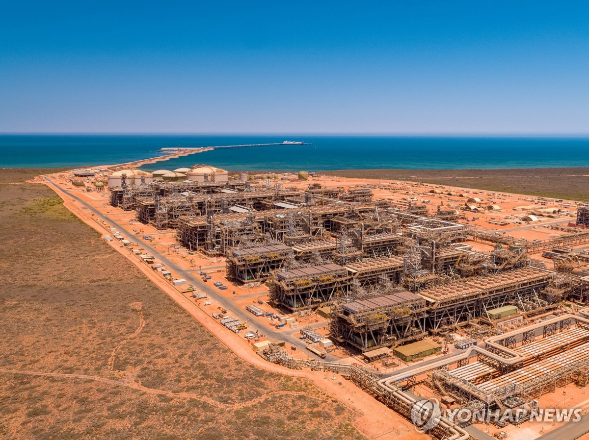 호주 LNG 노조, 24시간 파업 전환…LNG 가격 인상 '후폭풍'