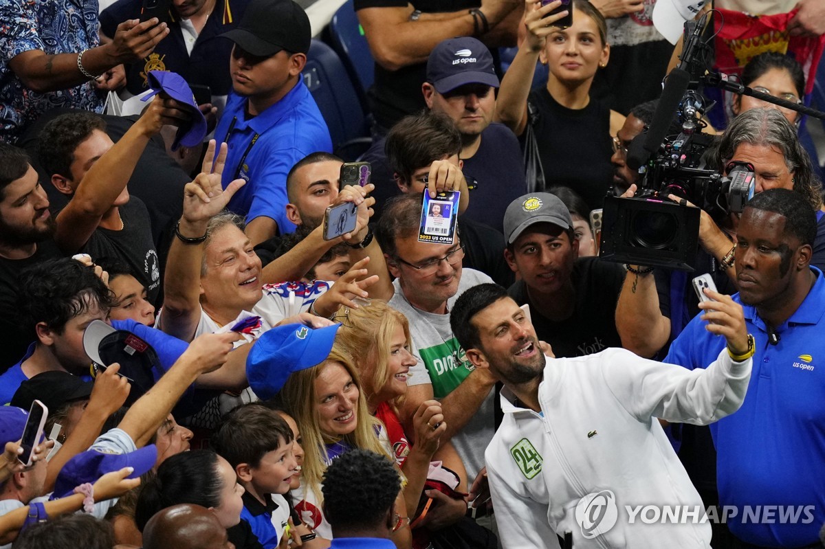 메이저 최다 24회 우승 조코비치, 역대 최고 선수로 우뚝