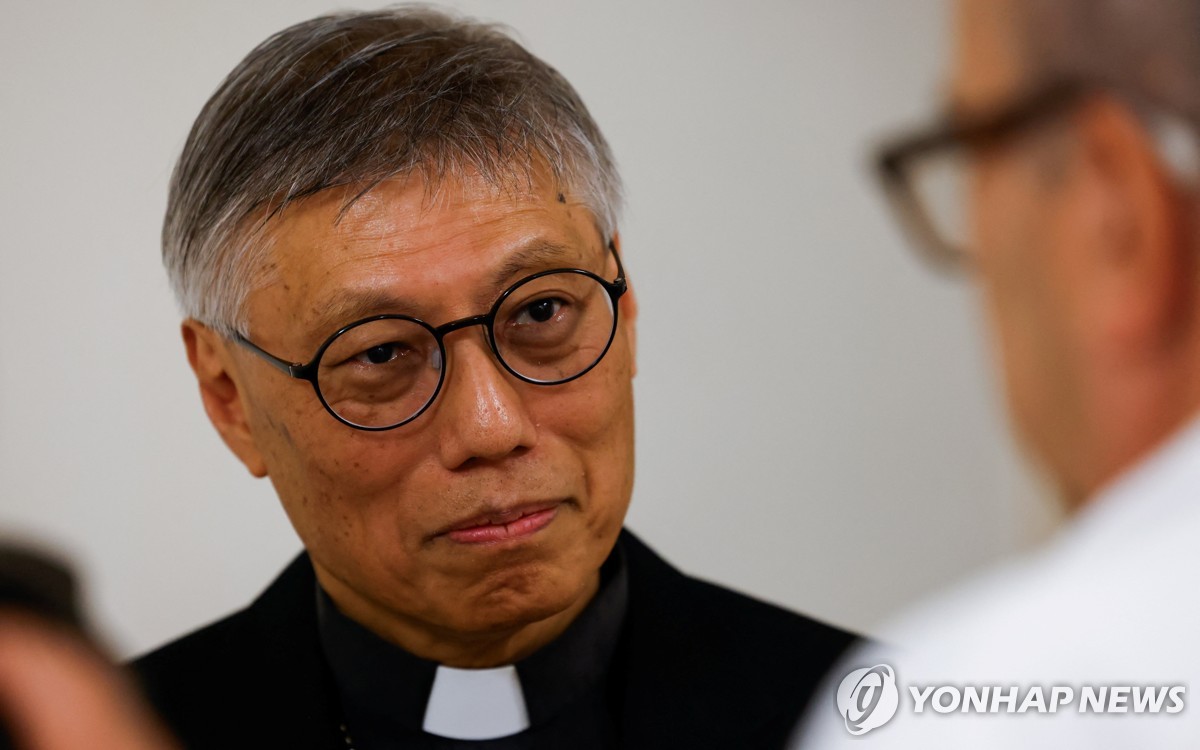 홍콩 신임 추기경 "중국 정부, 교황의 대중국 메시지 호평"