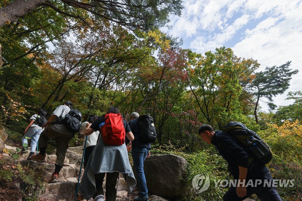 올해 추석 '6일 황금연휴'…21개 국립공원에 93만명 몰릴 듯