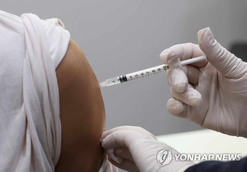 [Q&A] 코로나 동절기 접종…"이전 백신 안 맞은 사람도 1회"