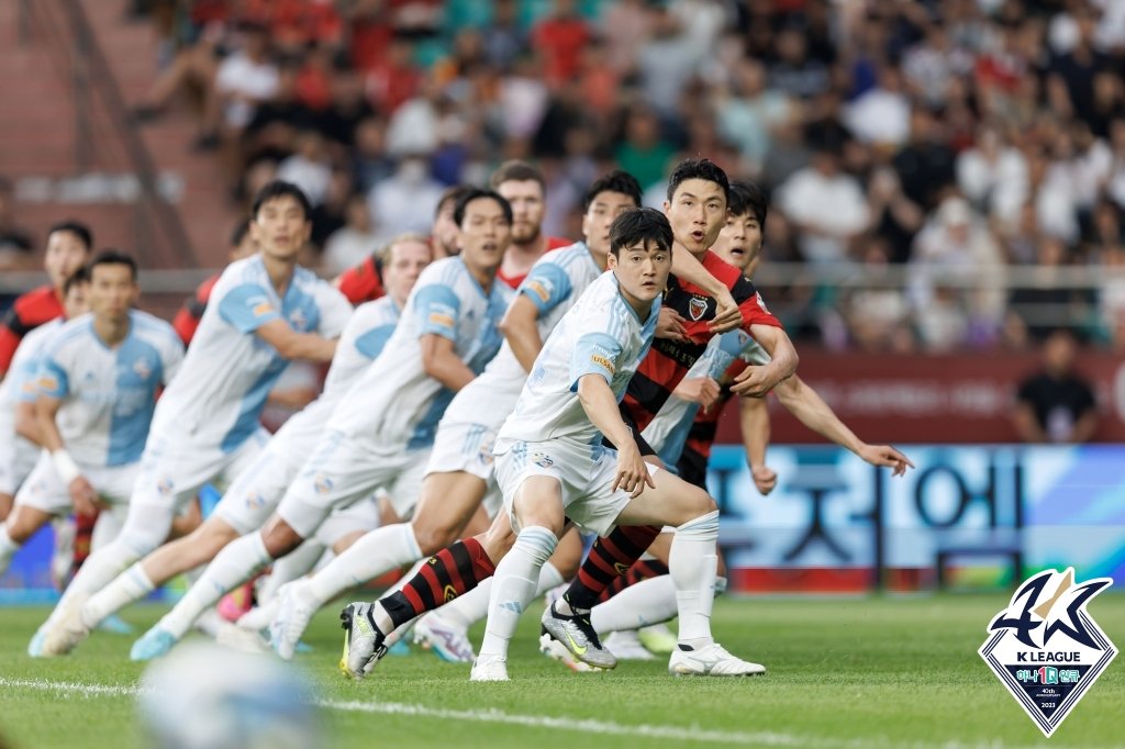 '동해안 더비' 선두 울산 vs 2위 포항…우승 향방 분수령