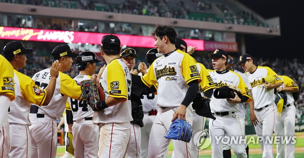 [프로야구전망대] '불규칙한' 강행군 본격 시작…잦은 이동에 체력 변수