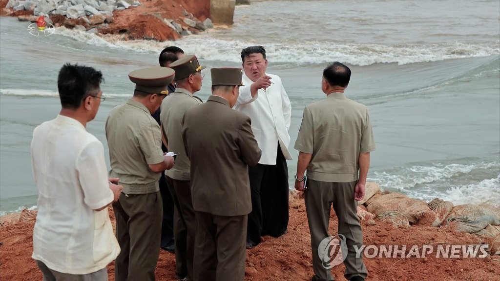 북 "당 정책에 둔감하면 시대의 낙오자"…연일 간부들에 '경고'