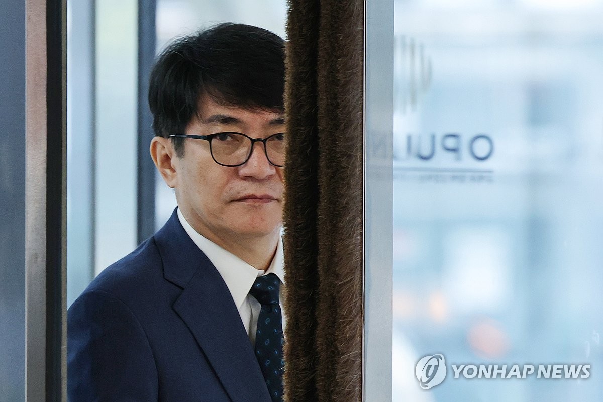 野서동용 "이균용, 아들·딸 해외계좌 재산신고 누락 의혹"