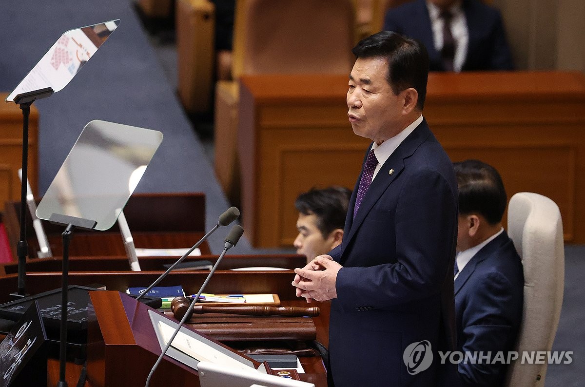 김의장 "여야, 대화·타협으로 문제 해결하도록 끝까지 중재"