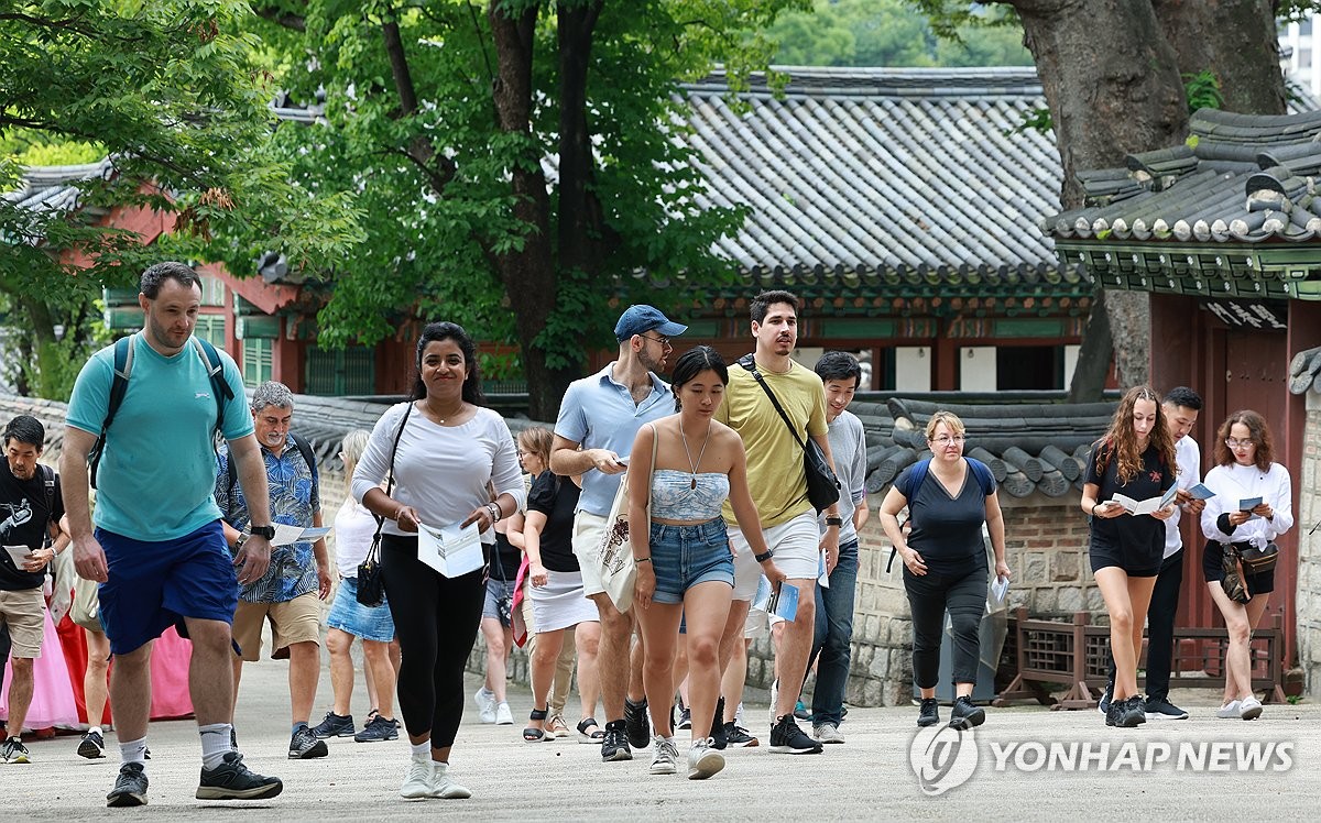 서울시, 관광성수기 대비 무자격 가이드·부당요금 집중 점검