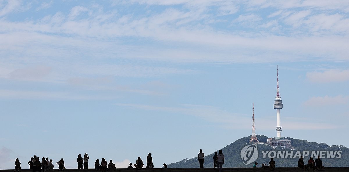 [내일날씨] 대체로 맑고 낮엔 30도 넘는 더위