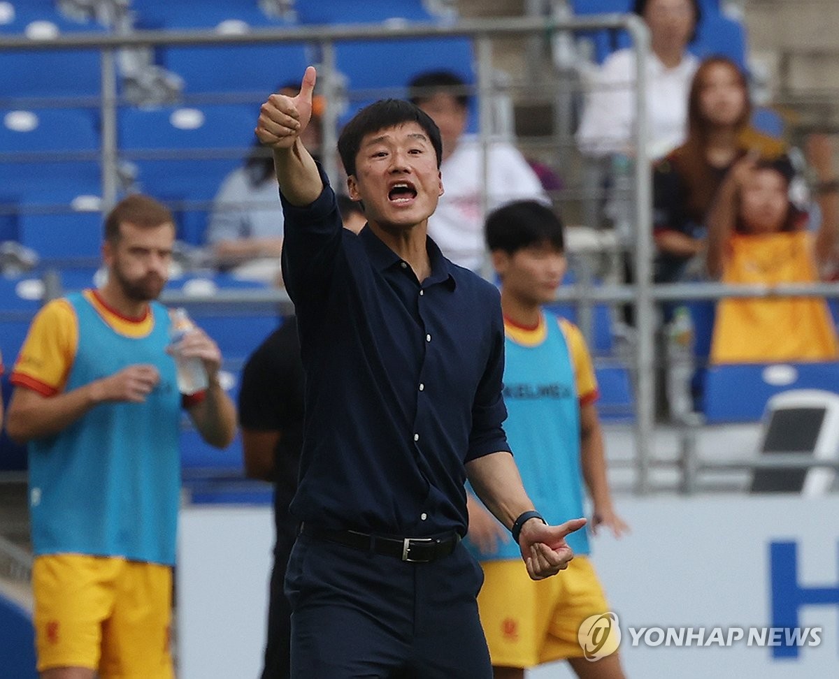 울산까지 잡은 광주 이정효 감독 "나도 어디까지 갈지 궁금해"