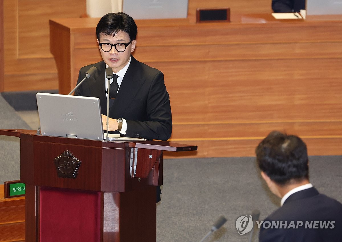 한동훈 "특정후보 밀기 위한 허위뉴스, 당연히 중대한 범죄"