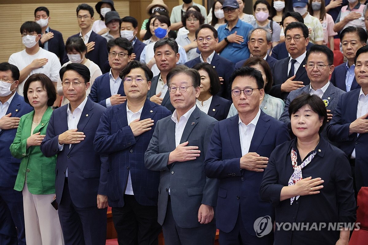 野 "친일·극우 마일리지 임계점 도달"…내각 총사퇴 요구도(종합)