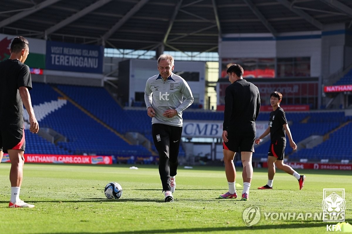 클린스만호, 11일 뉴캐슬로 이동…'사우디 제공' 전세기 탄다