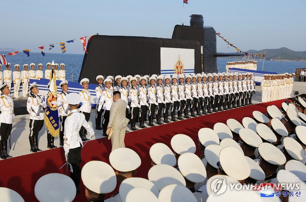 美싱크탱크 "北의 전술핵잠수함 공개 다음 수순은 SLBM 발사"