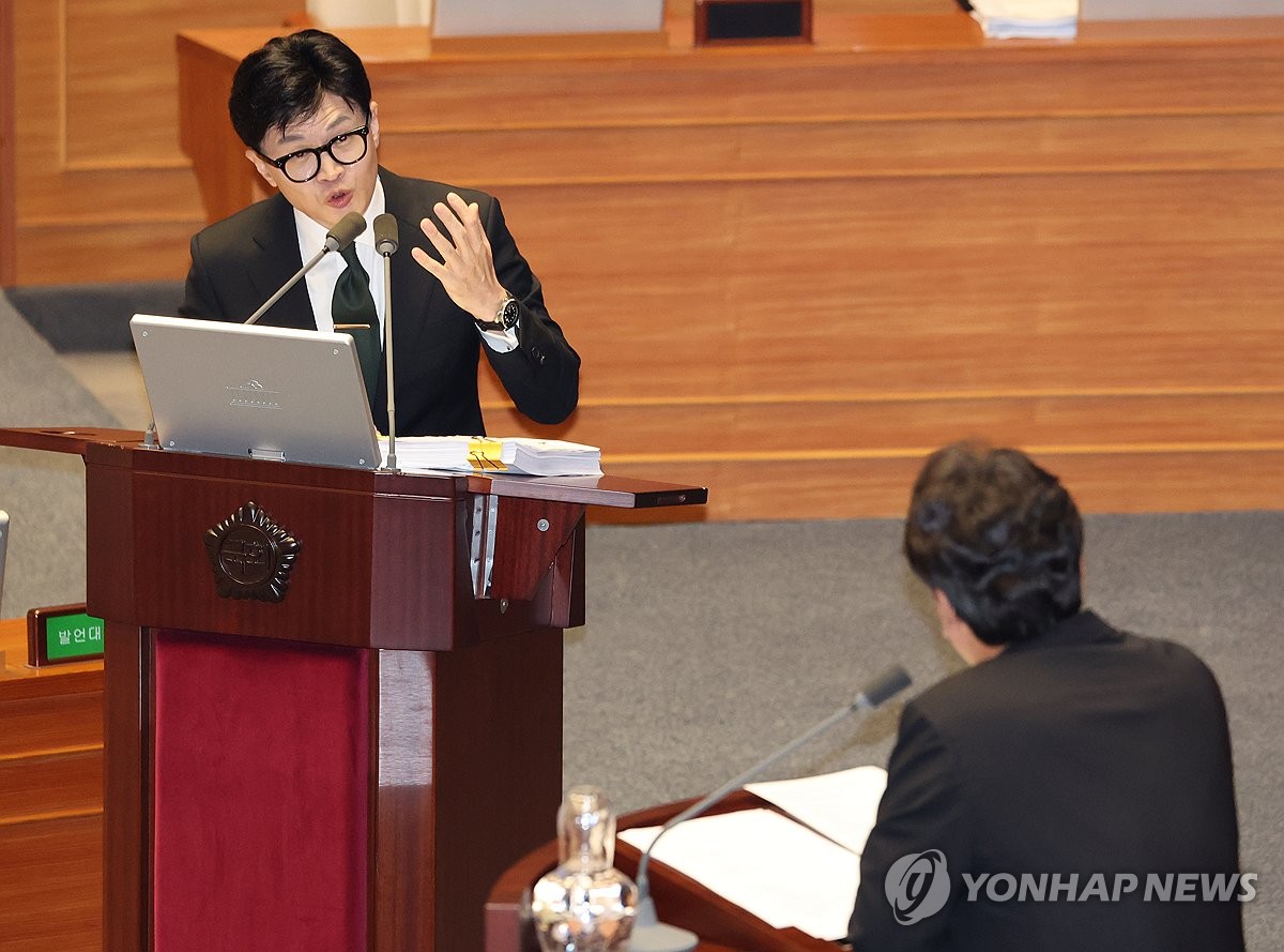 "野 죽음의 그림자", "尹탄핵"…고성·야유로 끝난 대정부질문 (종합2보)