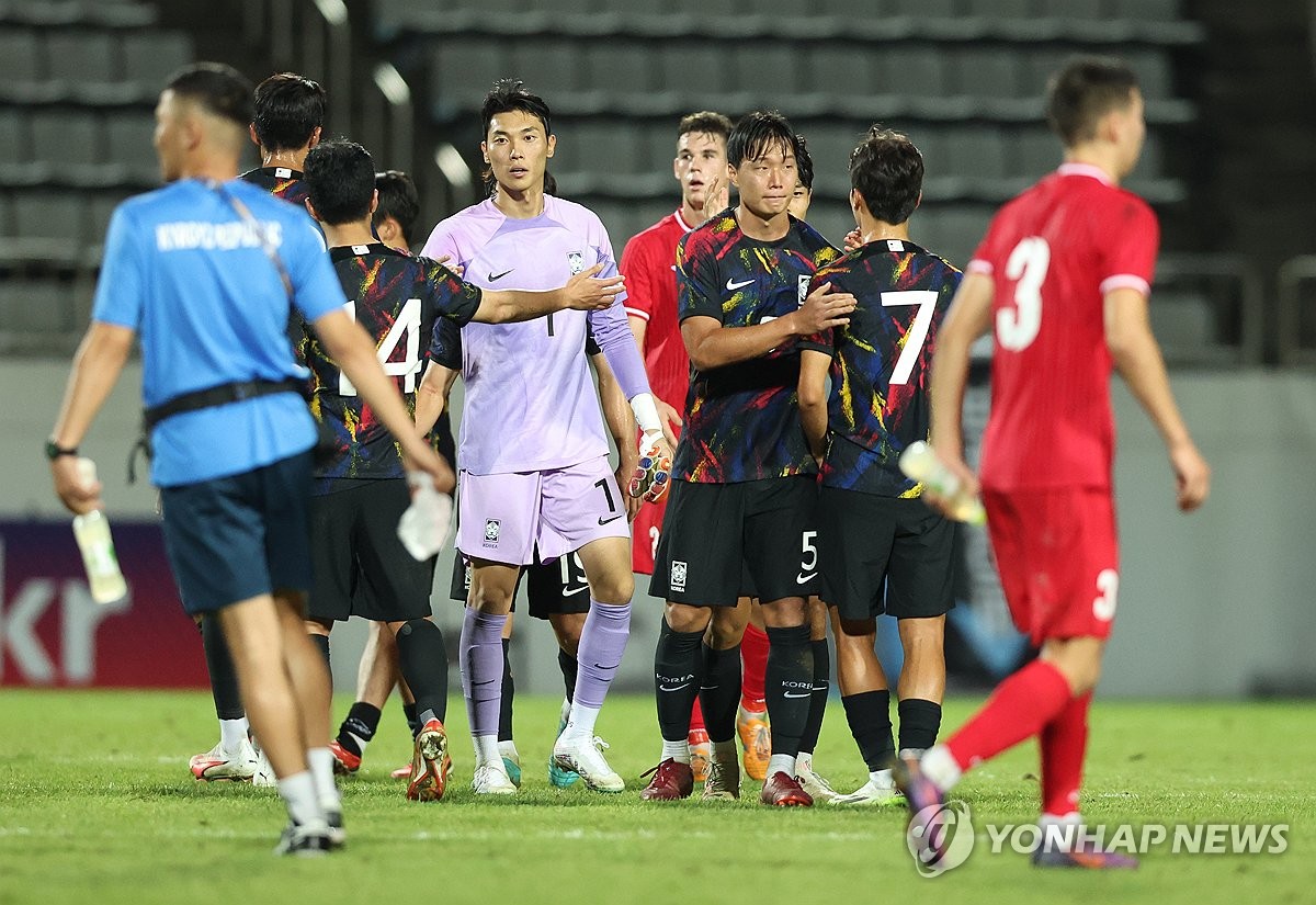 키르기스스탄 상대로 '진땀승' 황선홍호…경기 내용엔 아쉬움