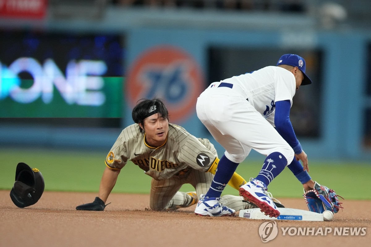 체력 고갈된 김하성 "힘들긴 해도…올해 정말 잘한 것 같다"