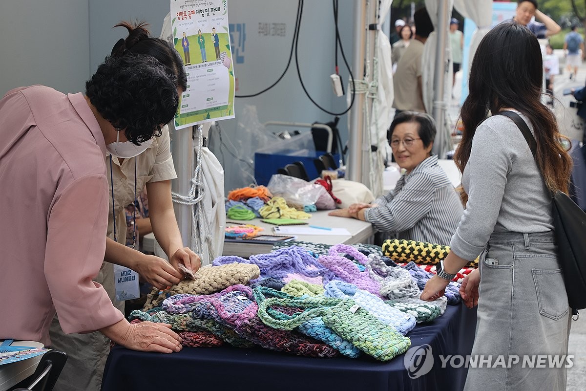 노인일자리 안전사고 한해 1천700건…담당 1명이 140명 관리